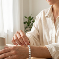 Armband med vit jaspis